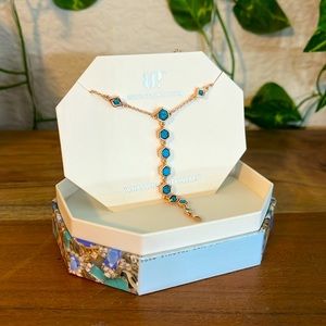 Graceful Glam-DEC2023